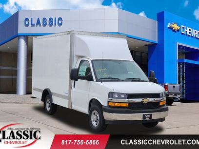 New 2025 Chevrolet Express 3500 w/ Power Convenience Package