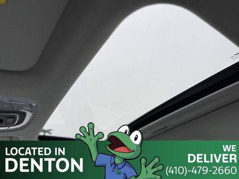 Used 2024 Hyundai Elantra Limited image 15