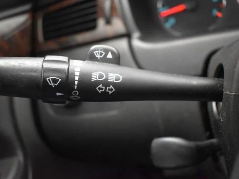 Used 2013 Chevrolet Impala LT w/ LT Sunroof Package image 25