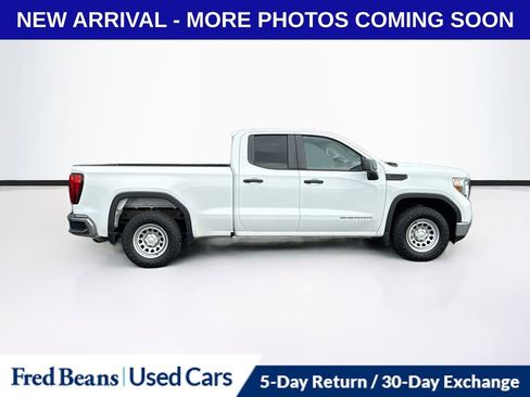 Used 2020 GMC Sierra 1500 2WD Double Cab w/ Sierra Value Package image 9