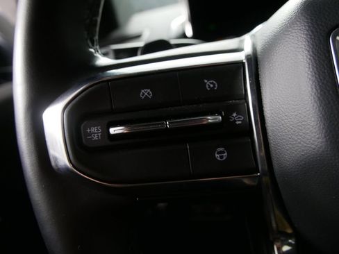 Used 2025 GMC Sierra EV Denali AWD/4WD image 22