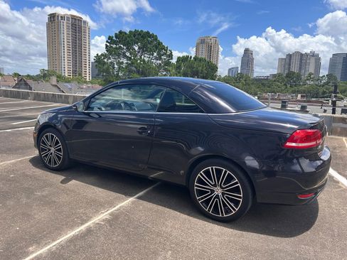 Used 2013 Volkswagen Eos image 24