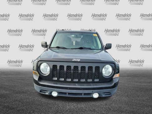 Used 2016 Jeep Patriot Sport w/ Power Value Group FWD image 3