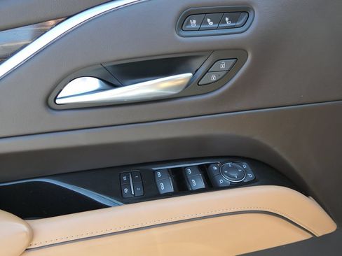 Used 2022 Cadillac Escalade Sport w/ Touring Package AWD/4WD image 14