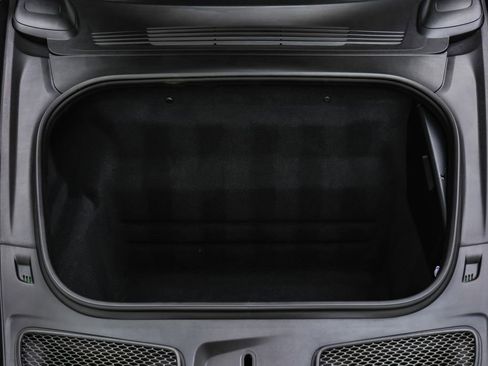 Used 2022 Porsche 911 GT3 RWD image 45
