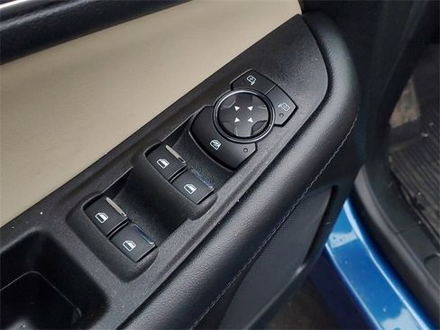 Certified 2022 Ford Edge SEL w/ Convenience Package image 10