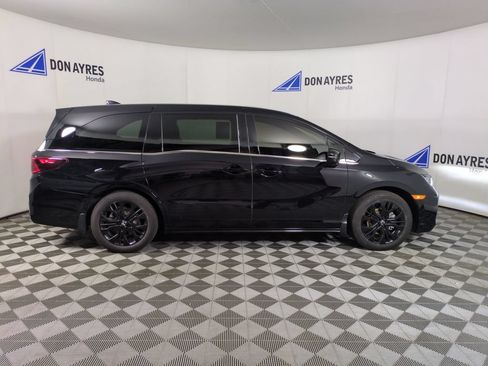 Used 2025 Honda Odyssey Sport-L image 7