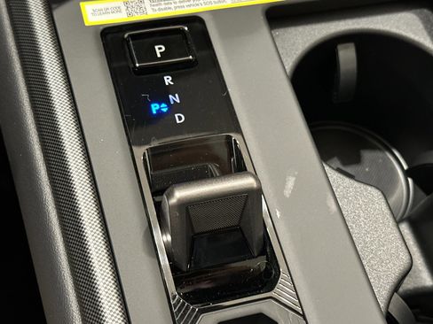 New 2026 Lexus ES 500e AWD/4WD image 19