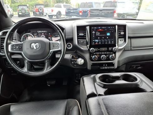 Used 2023 RAM 1500 Laramie AWD/4WD image 5