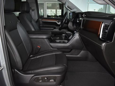 Used 2024 GMC Sierra 1500 Denali AWD/4WD image 5