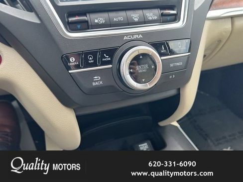 Used 2018 Acura MDX SH-AWD w/ Advance Package image 16