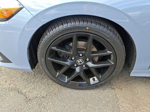 Used 2022 Honda Civic Sport image 28