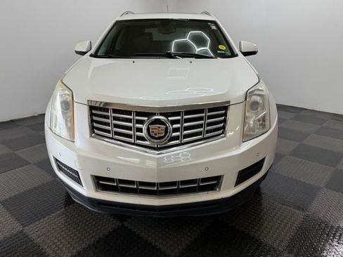 Used 2016 Cadillac SRX Luxury FWD image 4