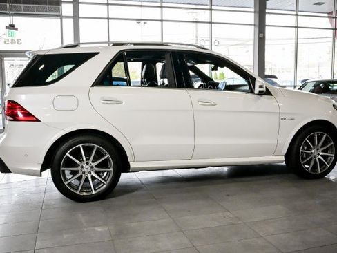 Used 2017 Mercedes-Benz GLE 63 AMG AMG GLE 63, Premium III Pkg, A w/ Premium 3 Package image 4