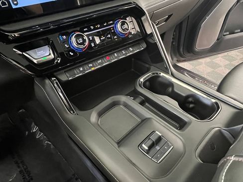Certified 2025 GMC Sierra 2500 AT4X AWD/4WD image 33