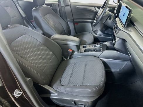 Certified 2023 Ford Escape Active w/ Tech Pack #2 image 11