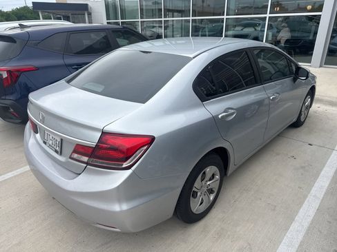 Used 2013 Honda Civic LX image 4