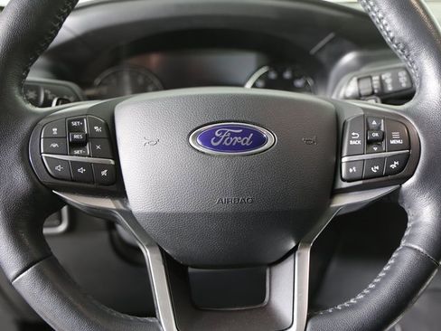 Used 2020 Ford Explorer Limited image 13