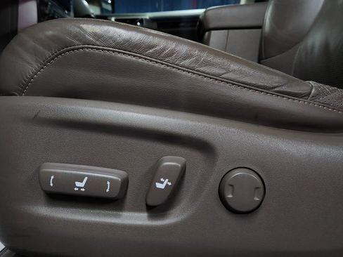 Used 2016 Lexus GX 460 Luxury image 9