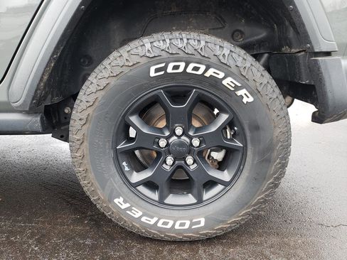 Used 2021 Jeep Wrangler Unlimited Sport image 20