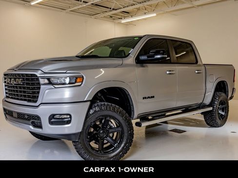 Used 2025 RAM 1500 Laramie w/ Sport Appearance Package AWD/4WD image 5