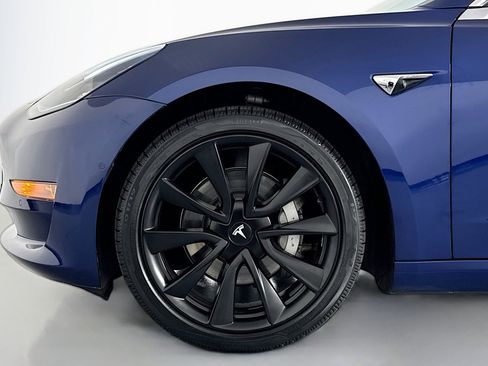Used 2020 Tesla Model 3 Long Range image 9