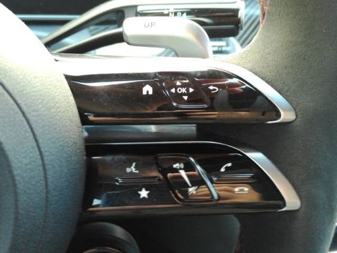 Used 2023 Mercedes-Benz C 43 AMG 4MATIC Sedan image 39