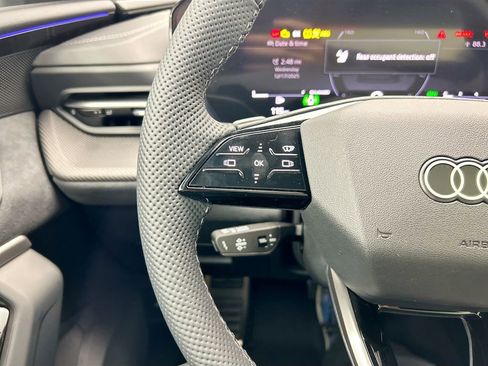 New 2025 Audi SQ5 Premium Plus image 11