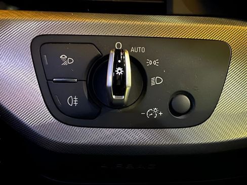 Used 2017 Audi A4 2.0T Premium Plus image 37