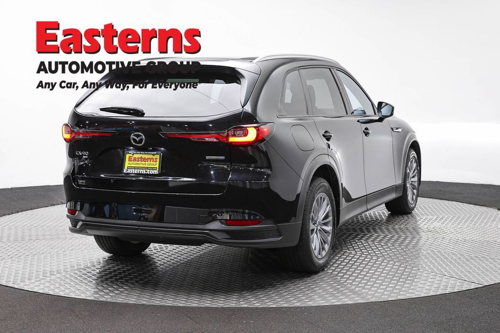 Used 2024 MAZDA CX-90 Plug-In Hybrid w/ Preferred AWD/4WD image 5
