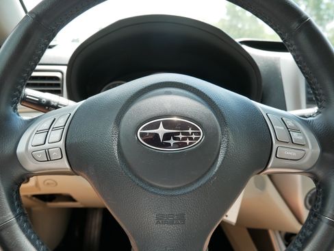 Used 2009 Subaru Impreza 2.5i AWD/4WD image 25