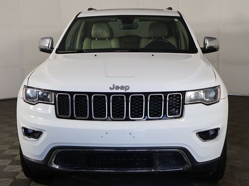 Used 2019 Jeep Grand Cherokee Limited AWD/4WD image 11