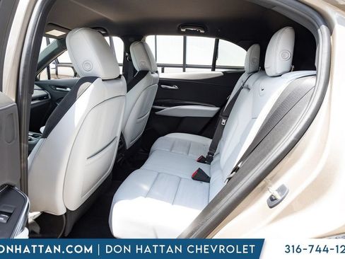 Used 2024 Cadillac XT4 Sport FWD image 14