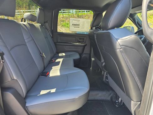 New 2026 RAM 5500 Tradesman w/ Chrome Appearance Group AWD/4WD image 22