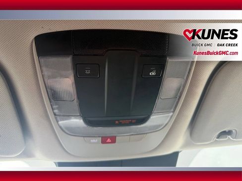 Used 2024 Kia Sorento S AWD/4WD image 27