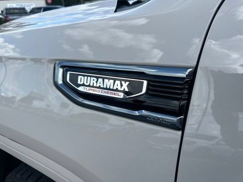 Used 2026 GMC Sierra 1500 AT4 w/ AT4 Premium Package AWD/4WD image 9