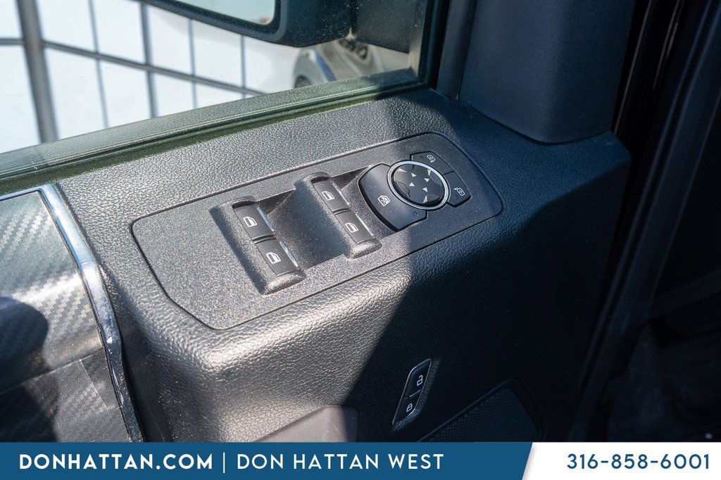 Used 2019 Ford F150 XLT w/ Equipment Group 302A Luxury AWD/4WD image 17