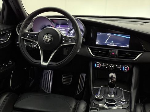 Used 2019 Alfa Romeo Giulia Ti image 28