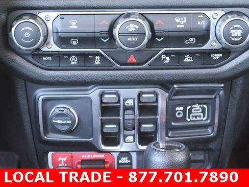 Used 2025 Jeep Gladiator Willys image 15