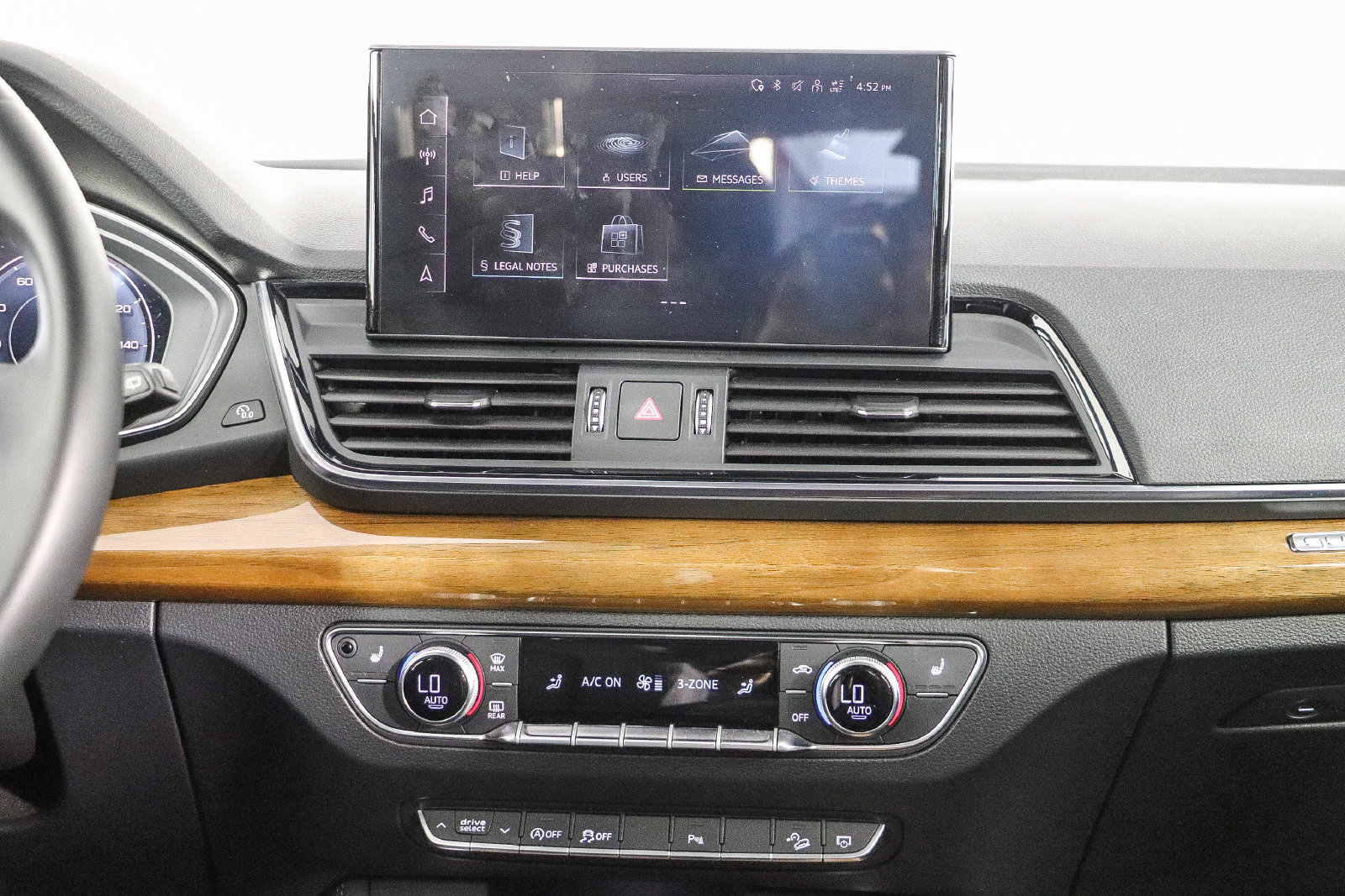 Used 2023 Audi Q5 2.0T Premium Plus w/ Premium Plus Package AWD/4WD image 14