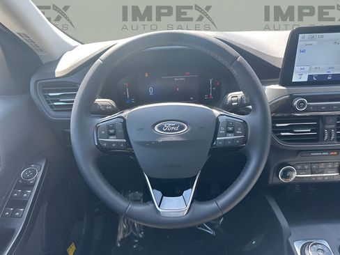 Used 2024 Ford Escape Active image 13