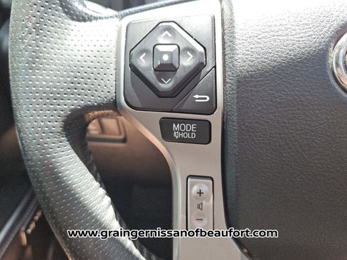 Used 2018 Toyota 4Runner Limited AWD/4WD image 12