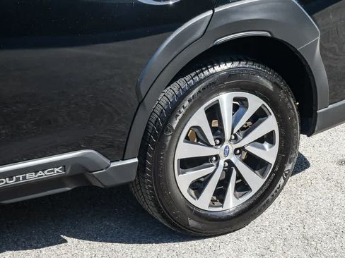 Used 2023 Subaru Outback Premium AWD/4WD image 11