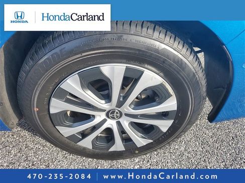 Used 2020 Toyota Prius XLE image 7