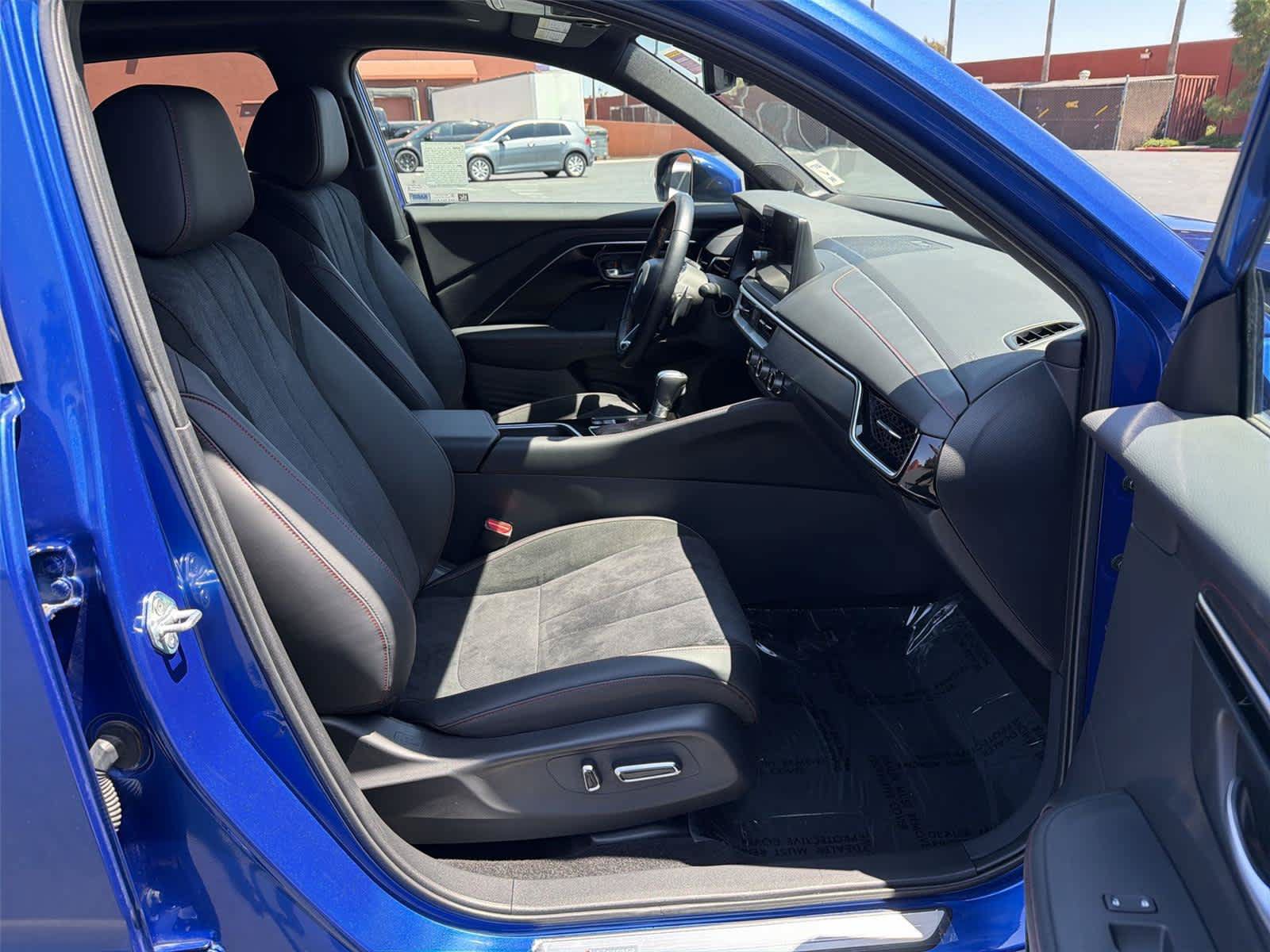 Certified 2025 Acura ADX A-Spec FWD image 15