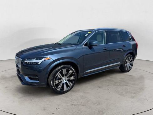 Certified 2025 Volvo XC90 B5 Plus w/ Protection Package Premier AWD/4WD image 2