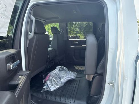 New 2026 GMC Sierra 2500 Pro w/ Convenience Package AWD/4WD image 32