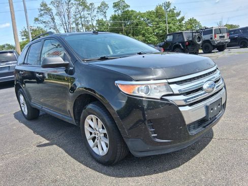 Used 2013 Ford Edge SE FWD image 3