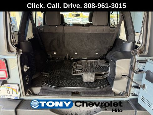 Used 2014 Jeep Wrangler Unlimited Sport w/ Quick Order Package 24S AWD/4WD image 5