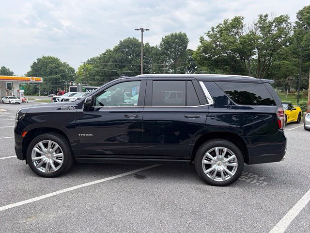 Used 2021 Chevrolet Tahoe High Country w/ Premium Package AWD/4WD image 4